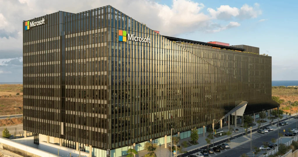 Microsoft PHK 6.000 karyawan di seluruh dunia.